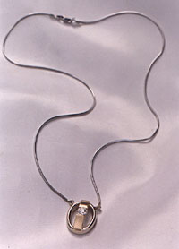 Ladies Diamond Pendant Necklace